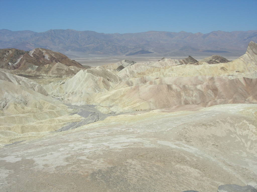 Scaled image 1401_death_valley_from_zabriskie_point.jpg 