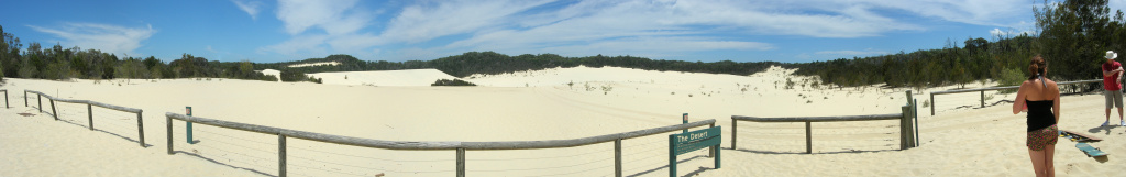 Scaled image 0906_the_desert_at_moreton_island.jpg 